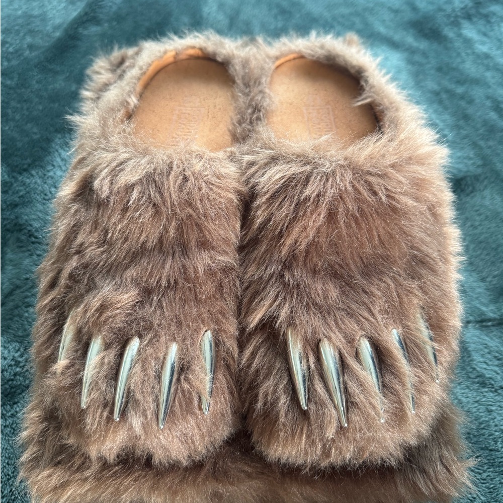 Bravest Studios Bear Claw Mules - Picture 3 of 5